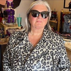 Meet your Posher, Joanne